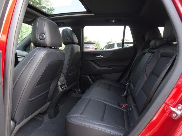 2027 Chevrolet Equinox LT - Photo 7