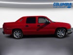 2004 Chevrolet Avalanche Base