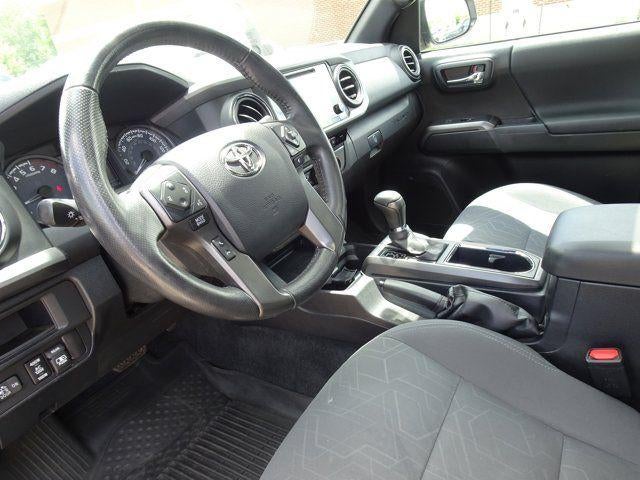2017 Toyota Tacoma SR5