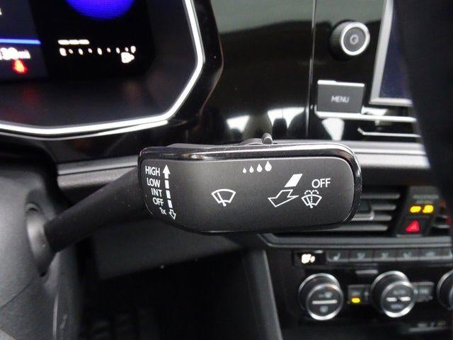 2022 Volkswagen Jetta SE