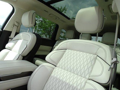 2025 Lincoln Nautilus Black Label