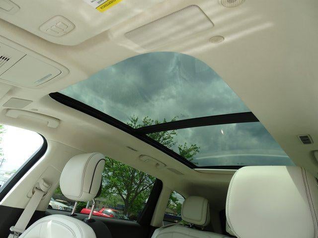 2025 Lincoln Nautilus Black Label