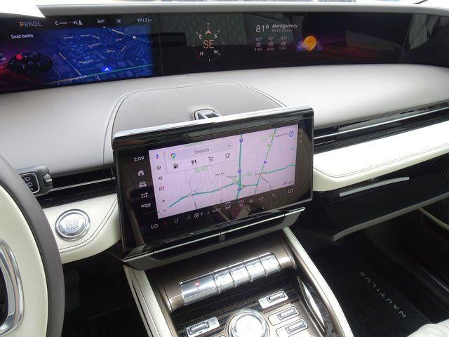 2025 Lincoln Nautilus Black Label