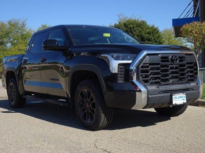 2023 Toyota Tundra 4WD SR5