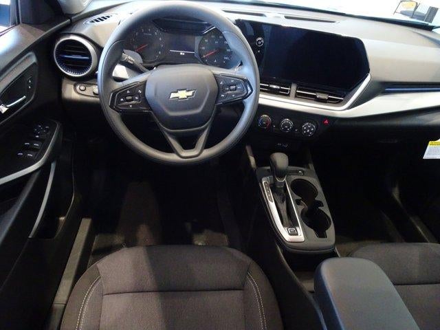 2026 Chevrolet Trax FWD 4dr LS