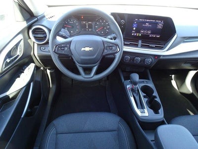 2026 Chevrolet Trax FWD 4dr LS