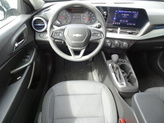 2026 Chevrolet Trax LS - Photo 6