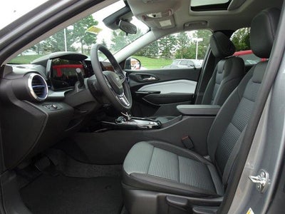 2026 Chevrolet Trax FWD 4dr LT